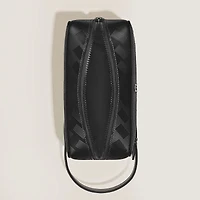 Toiletry Clutch in Extreme Leather