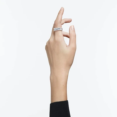 Matrix Vittore ring, Baguette cut, White, Rhodium plated