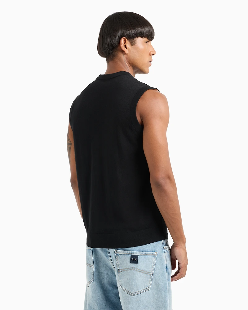 V-neck vest