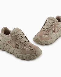 Sneakers with oversized sole