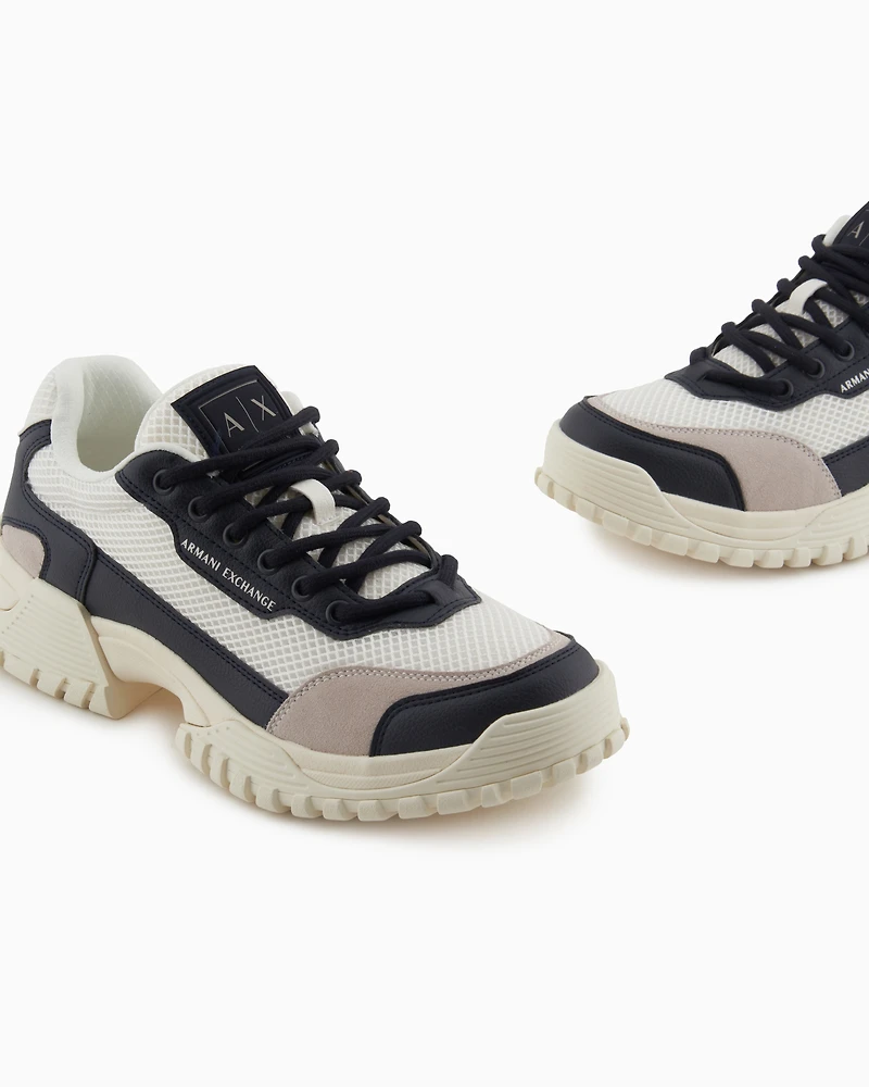 Two-tone sneakers with grip sole