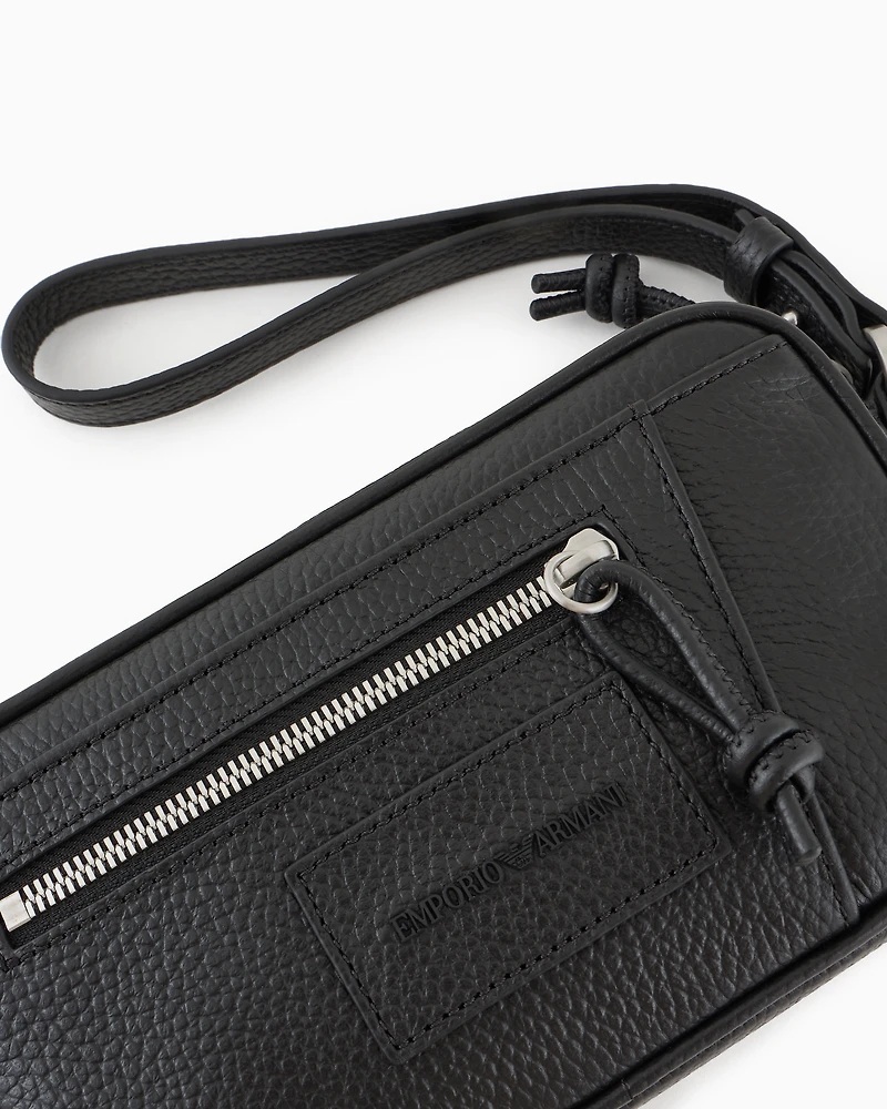 Emporio Armani - Tumbled leather washbag, Man, Black, Size: TU