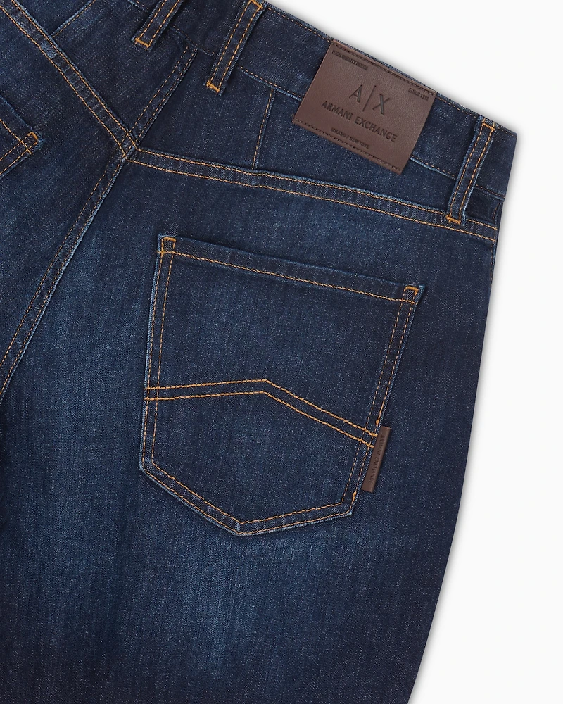 Cotton denim shorts with contrast stitching