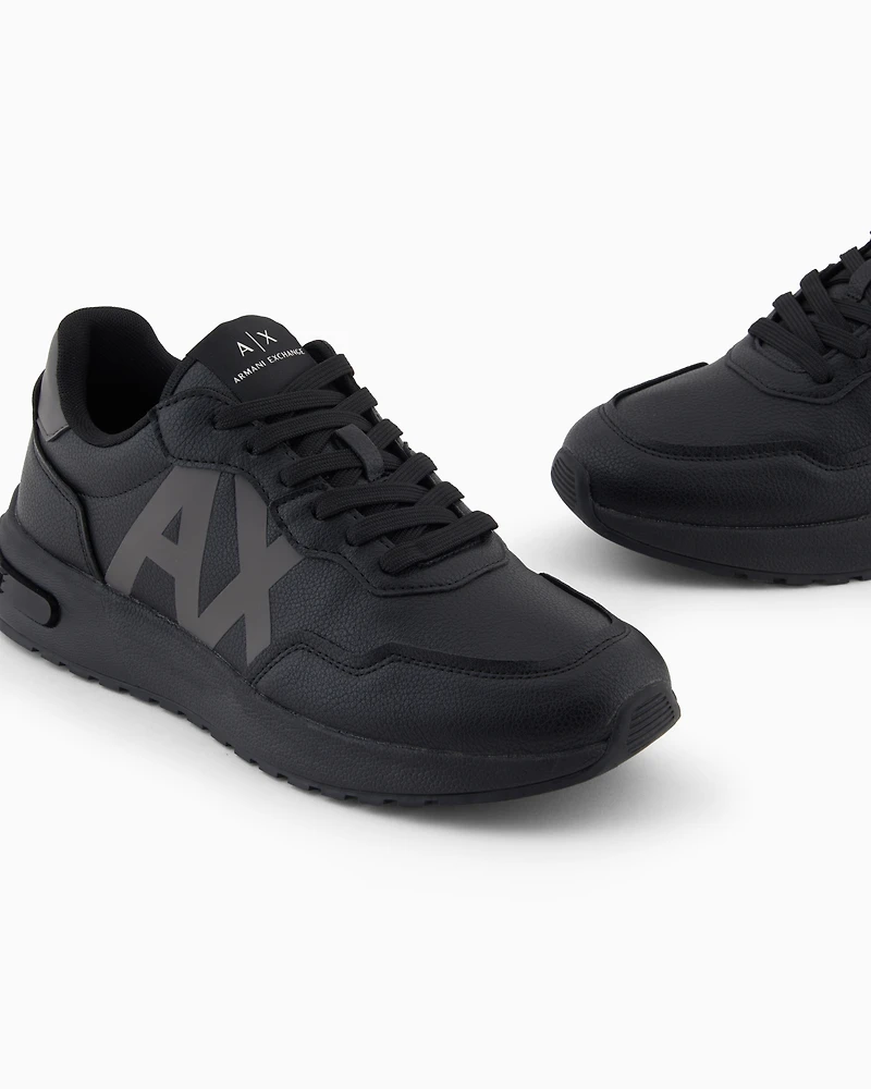 Sneakers with side logo