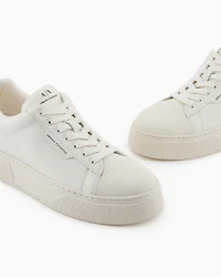 Sneakers with high sole