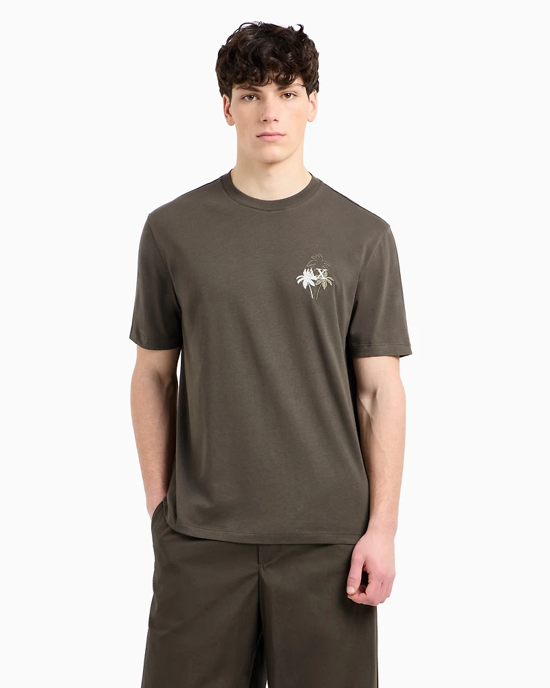 Regular fit T-shirt with print on the chest