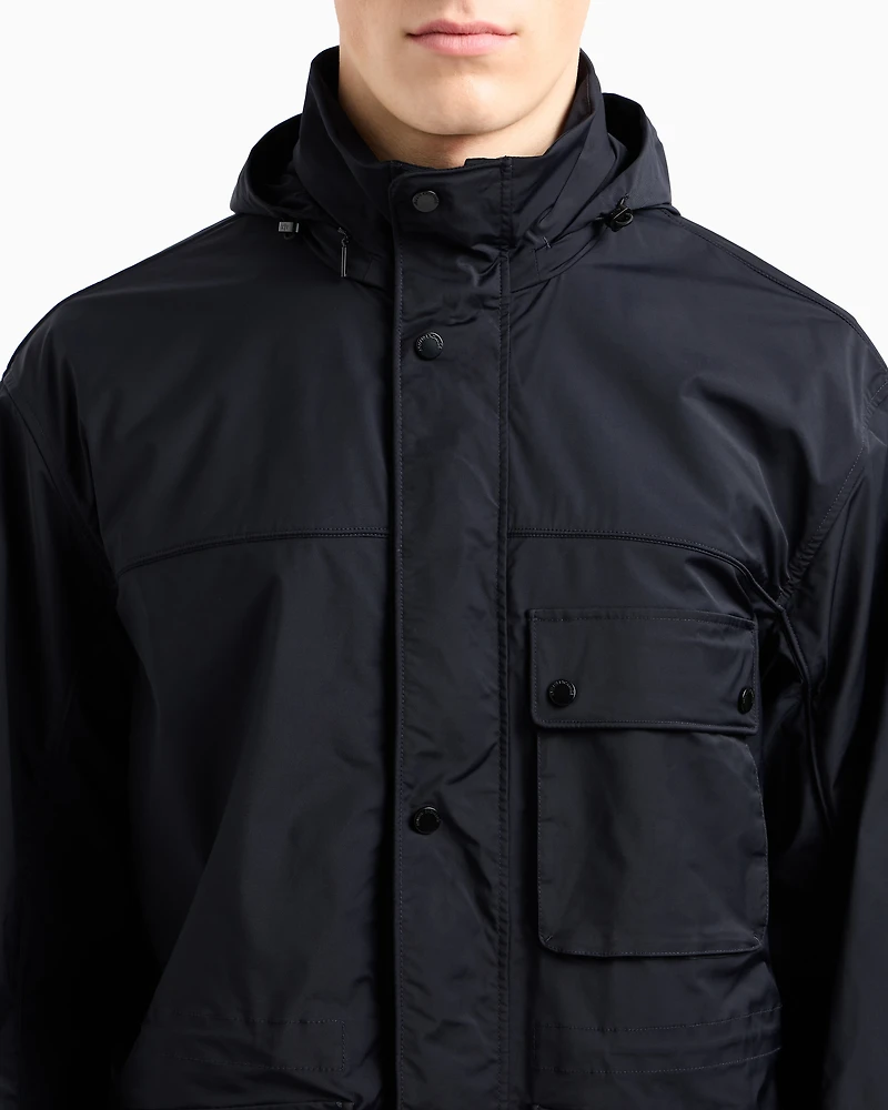 Trench with maxi pockets
