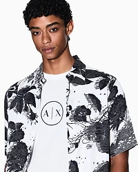 Regular fit T-shirt with round logo