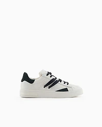 Sneakers eco-leather with contrasting laces