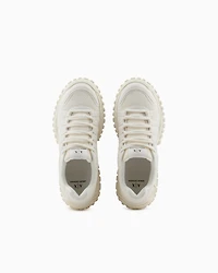 Sneakers with stitching