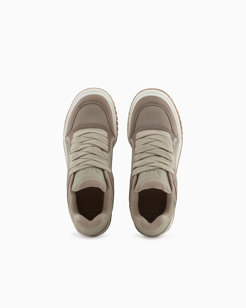Oversized sneakers with contrasting inserts