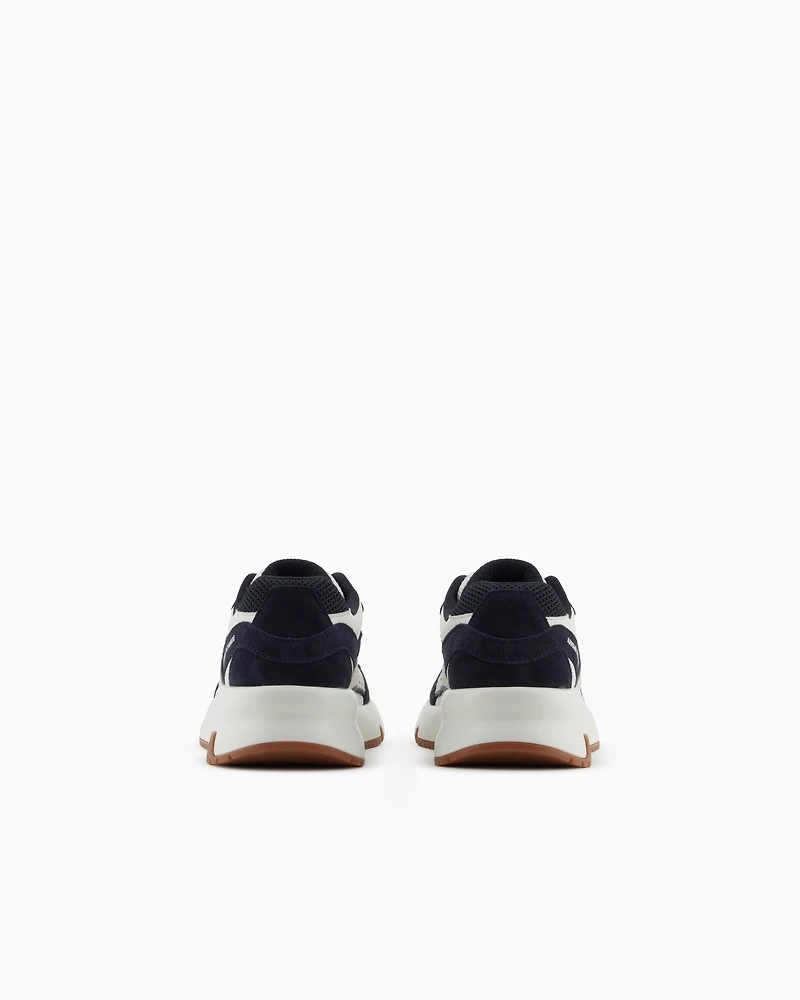 Oversized sneakers with contrasting inserts