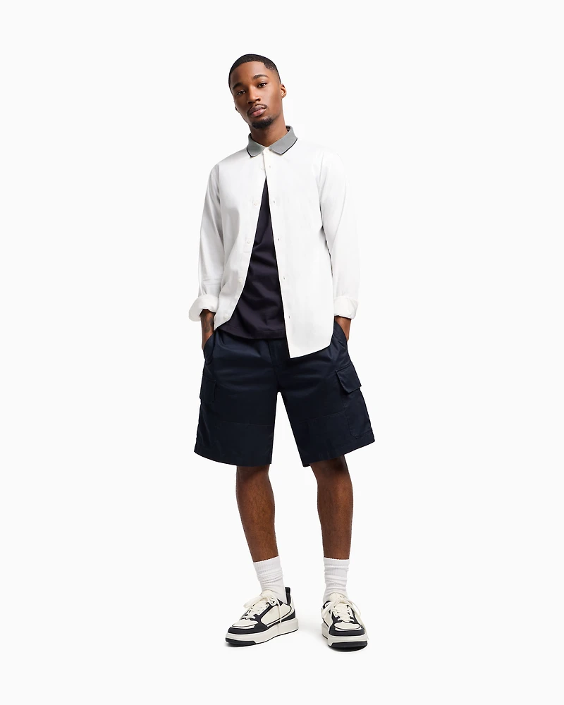 Regular fit T-shirt with striped profile neckline