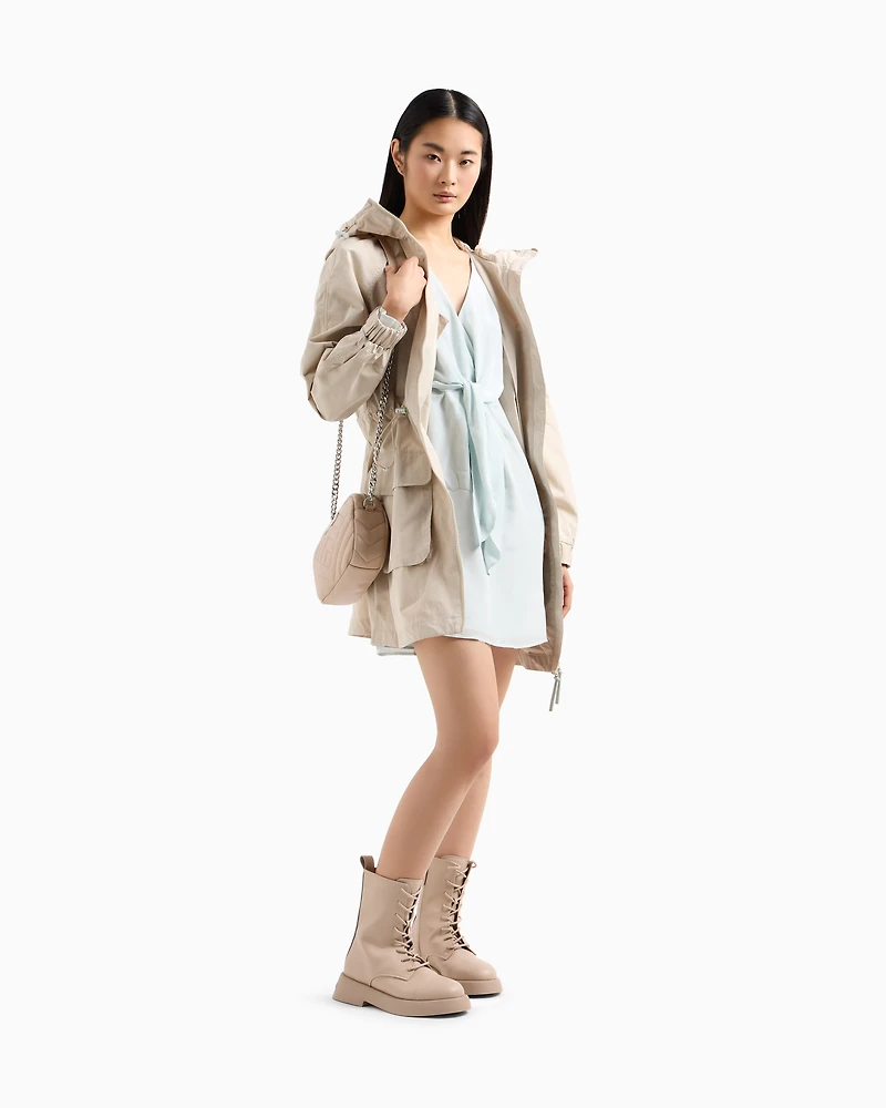 Short viscose dress with bow