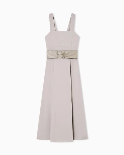 Longuette dress with belt