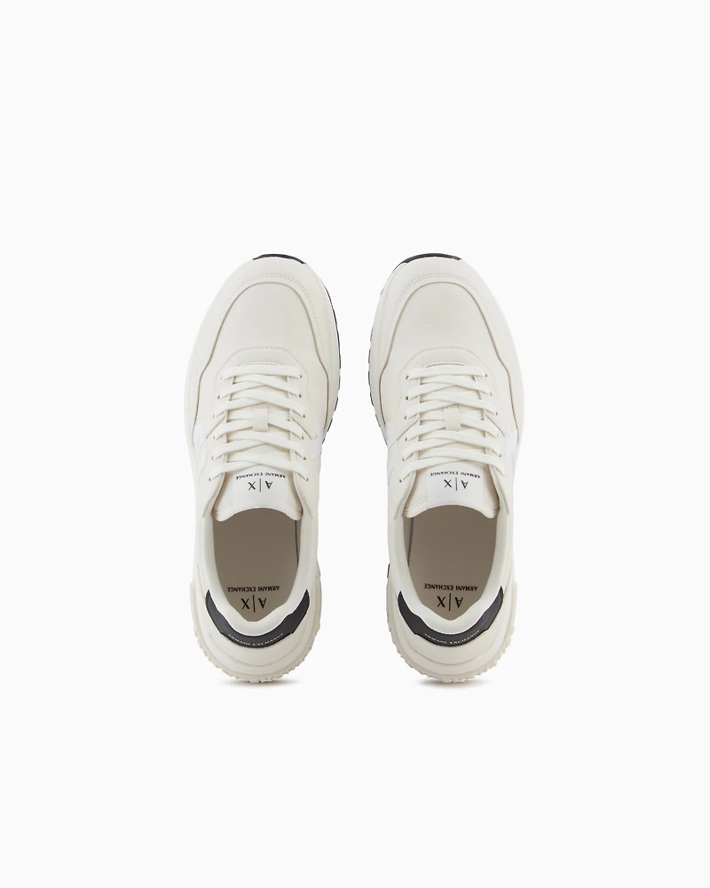 Sneakers with side logo