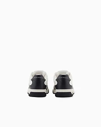 Sneakers with contrasting inserts