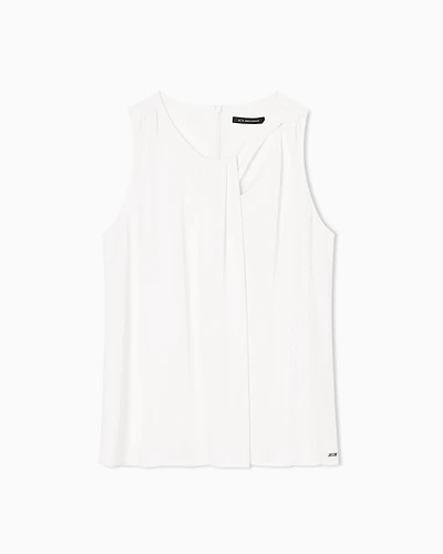 Top with cut out on the neckline