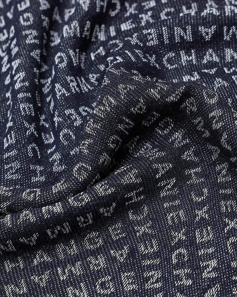 Jacquard logo scarf