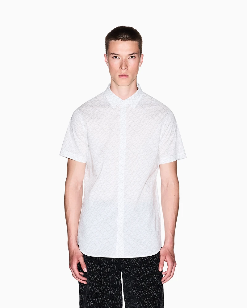 Slim fit short sleeve shirt