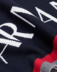 Scarf with contrasting stripes