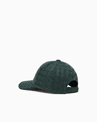 Caps