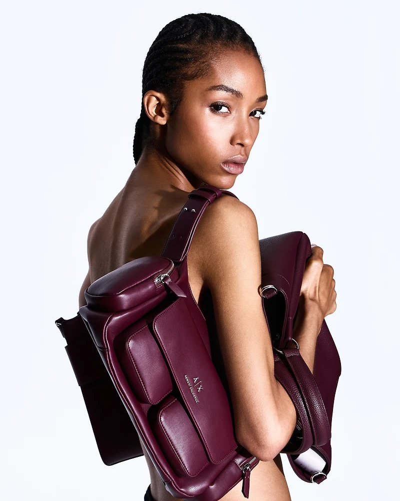 Armani Exchange - Large shoulder bag with side pockets, Woman, Burgundy, Size: TU