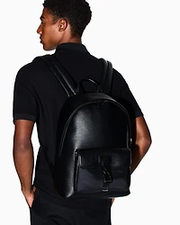 Backpack with buckle