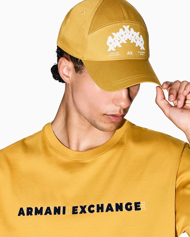 Cap with visor and logo