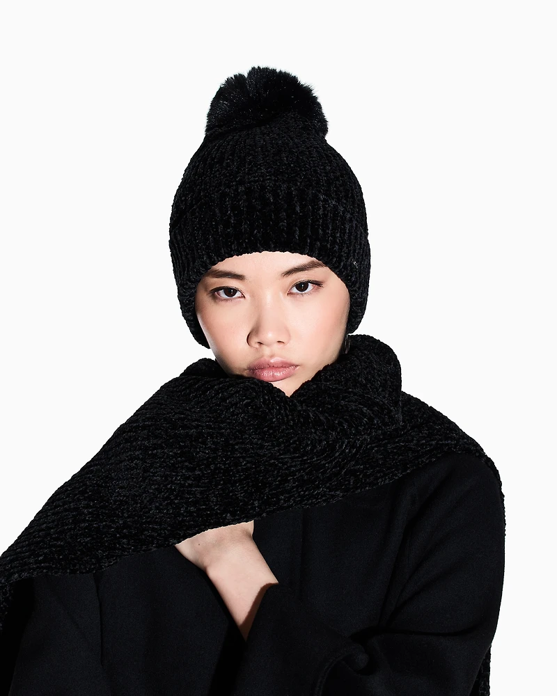 Textured fabric hat