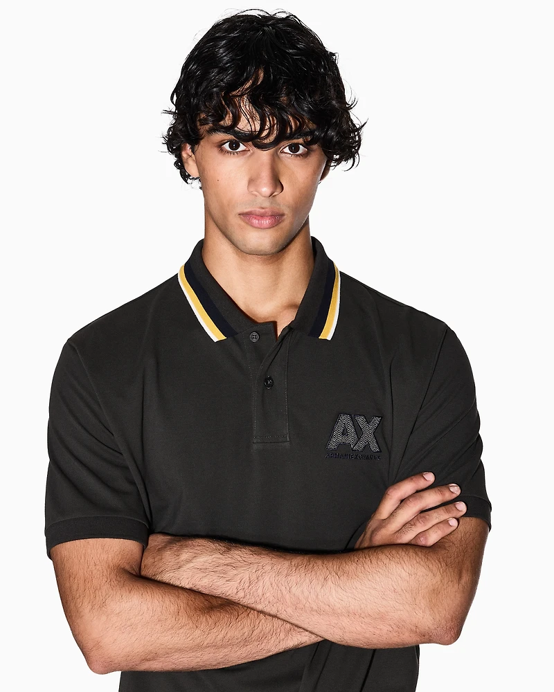 Regular fit polo shirt with striped collar