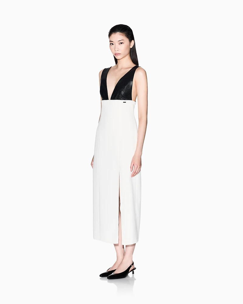 Longuette dress with slit