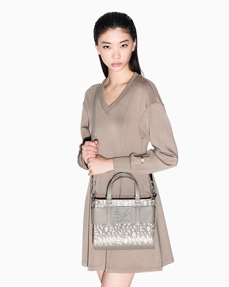 Medium tote bag with contrasting detail