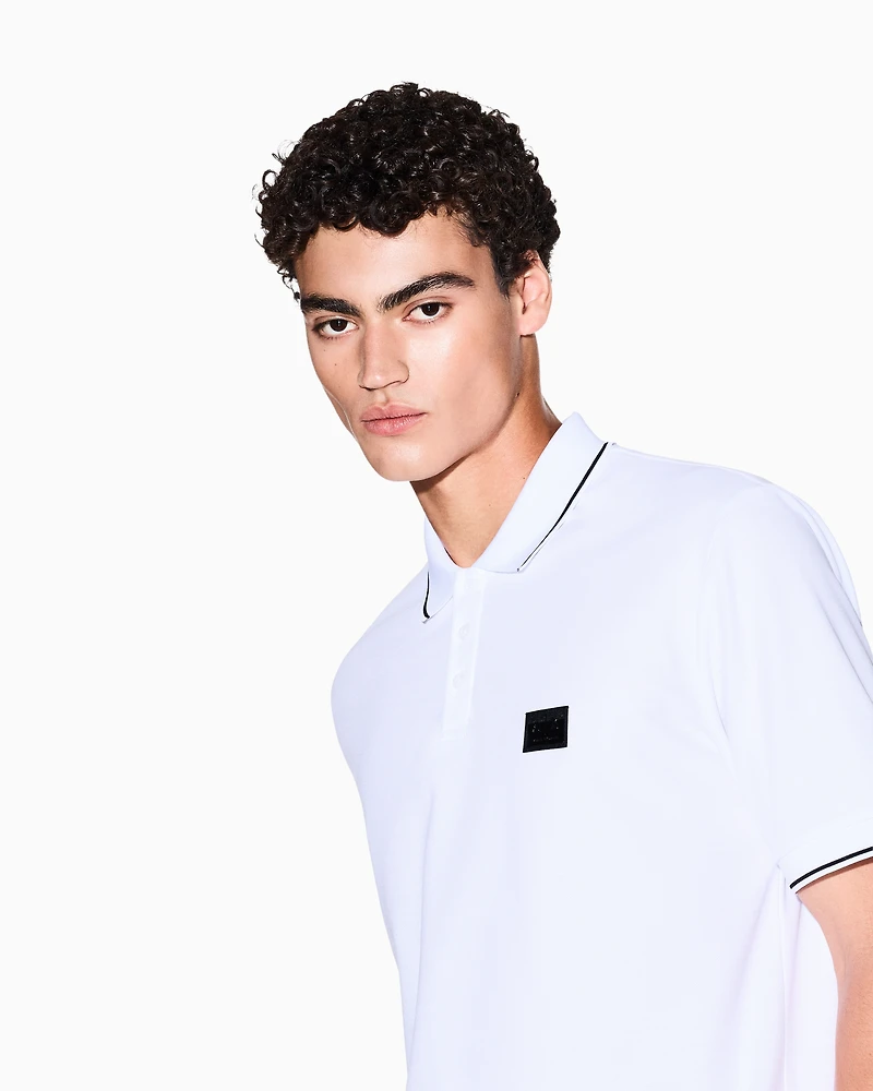 Regular fit polo shirt with contrasting profiles