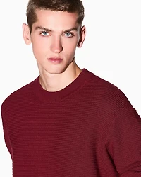 Ribbed crew neck sweater