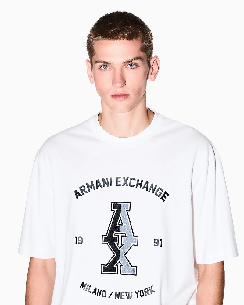 Regular fit Graphic Logo T-shirt