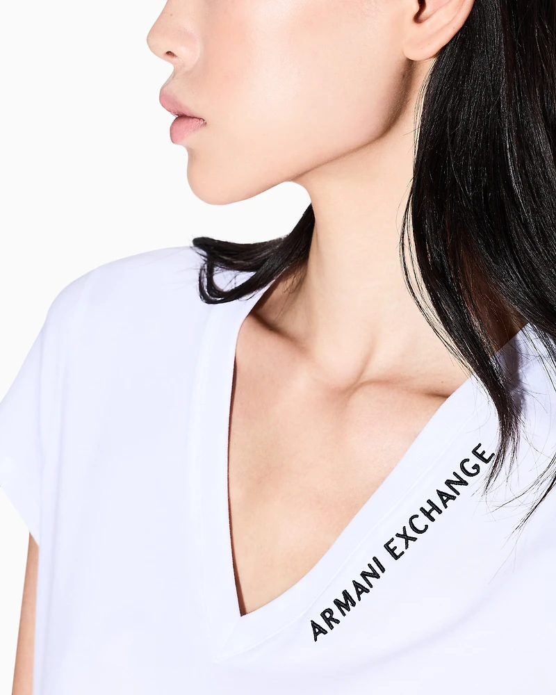 Slim fit T-shirt with logo