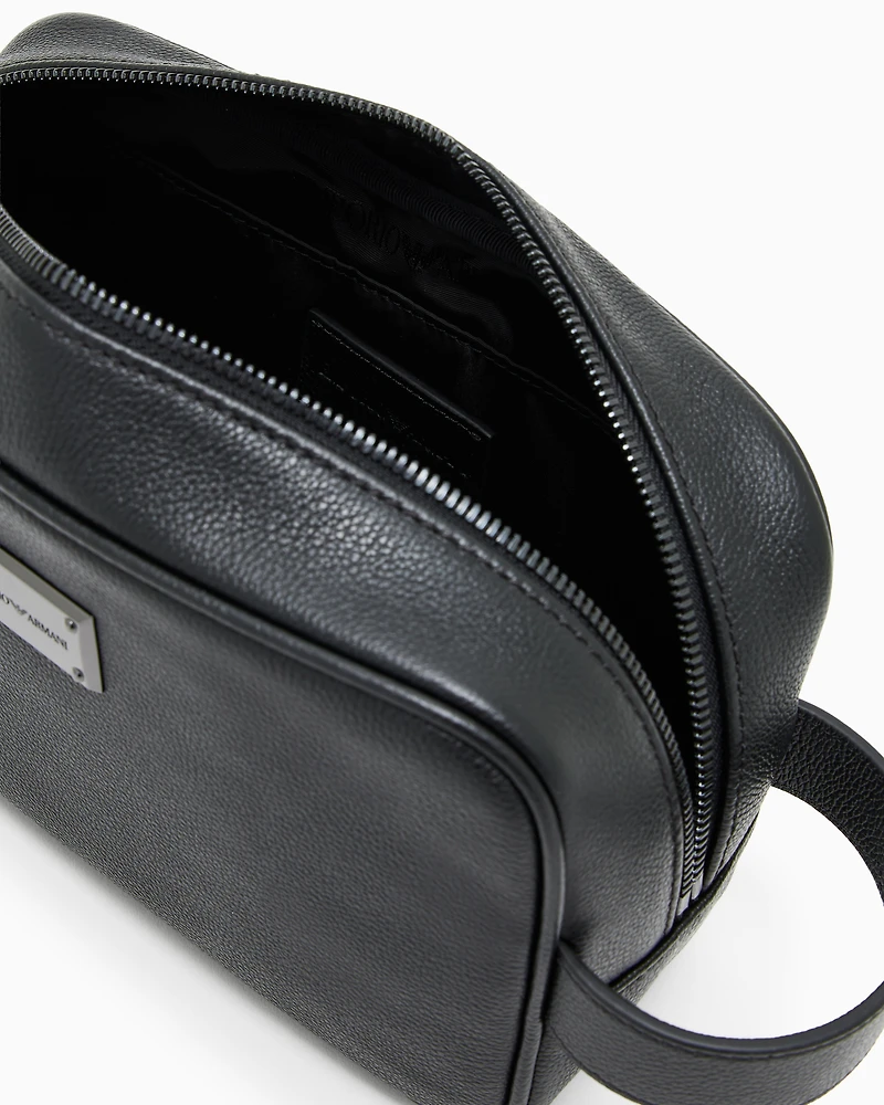 Emporio Armani - Tumbled leather washbag, Man, Black, Size: TU