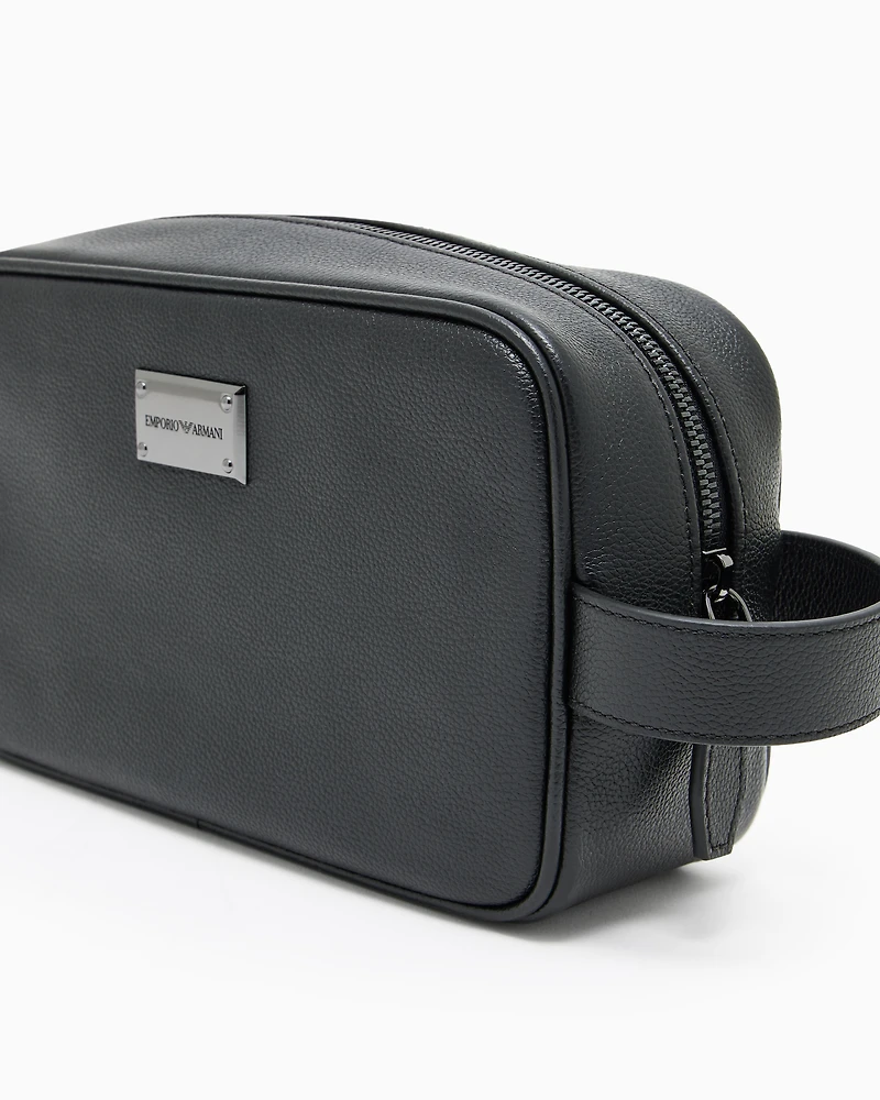 Emporio Armani - Tumbled leather washbag, Man, Black, Size: TU