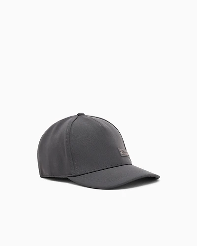 Caps
