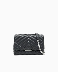 Shoulder bag in quilted material with metal details