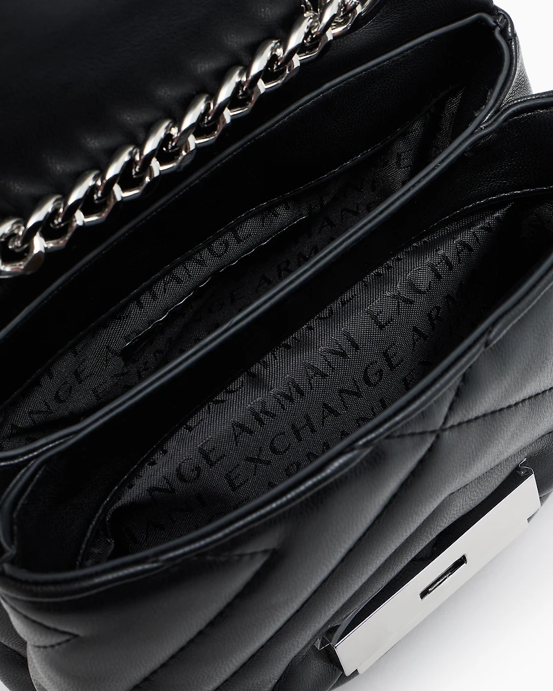 Small shoulder bag with quilted workmanship