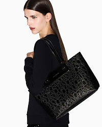 Tote bag in shiny material