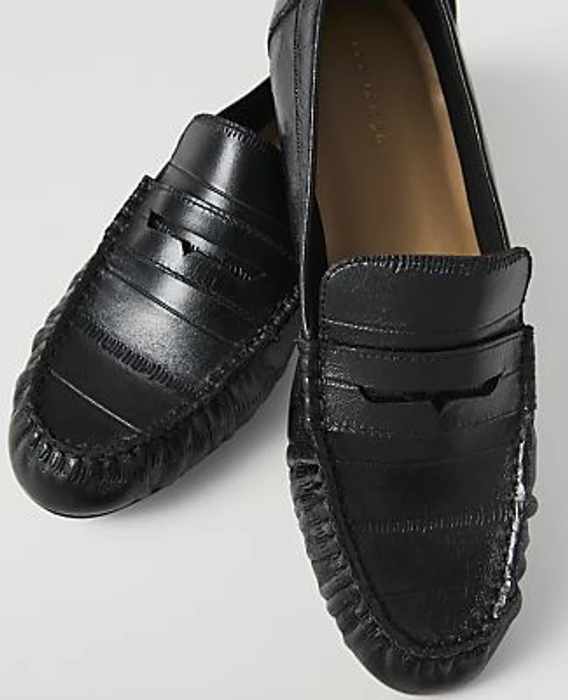 Ann Taylor Weekend Gathered Leather Loafer Black Women's