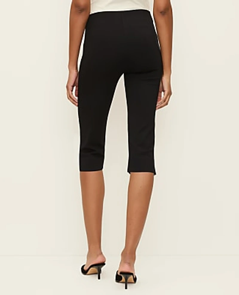 Ann Taylor The Petite Capri Pant in Ponte Size XL Black Women's