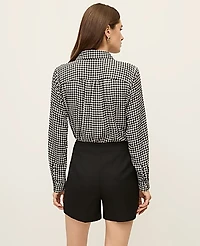 Ann Taylor The Petite Button Pocket Short Black Women's