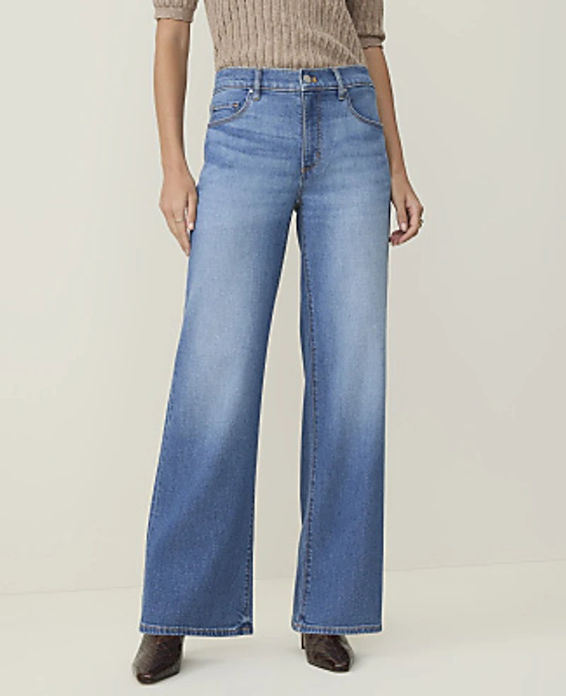 Ann Taylor Petite Weekend Wide-Leg Jean Luxe Medium Wash Women's