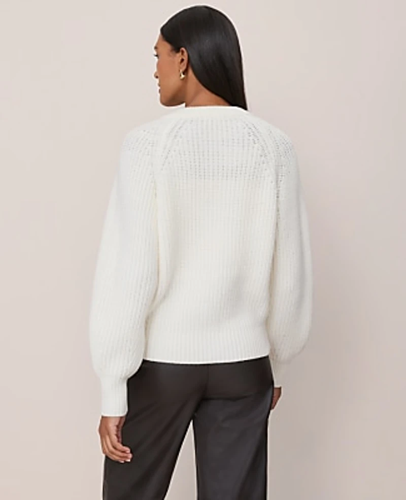 Ann Taylor Chunky Ribbed Crew Neck Cardigan Size Medium Winter White Women's