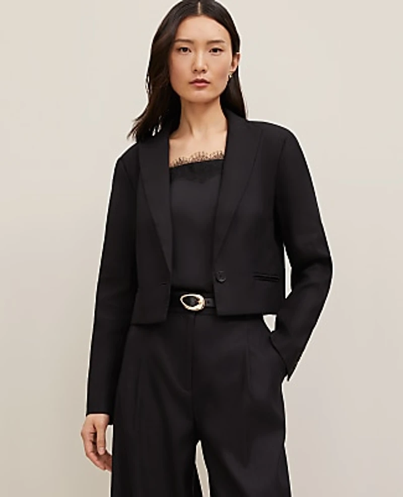 Ann Taylor The Petite Cropped Blazer in Linen Blend Size 16 Black Women's