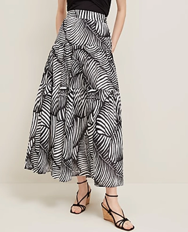 Ann Taylor Petite Tiered Full Skirt Palm Print Black Women's